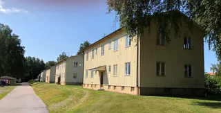 Ängsbacksvägen 8