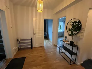 Hammarbygatan 6