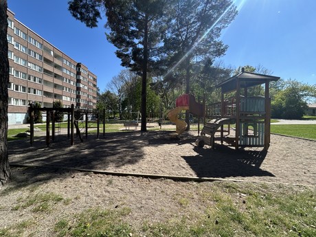 Liegatan 5, Västerås