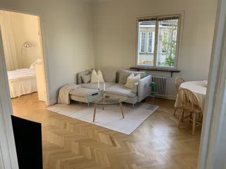 Hinsegatan 12
