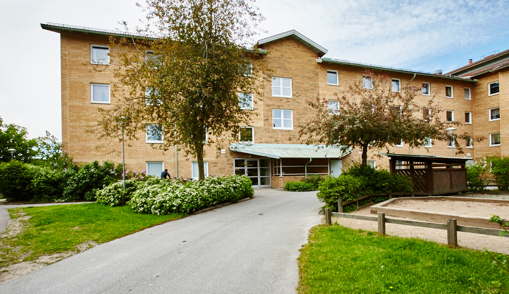 Karlfeldtsplatsen 7, Västerås