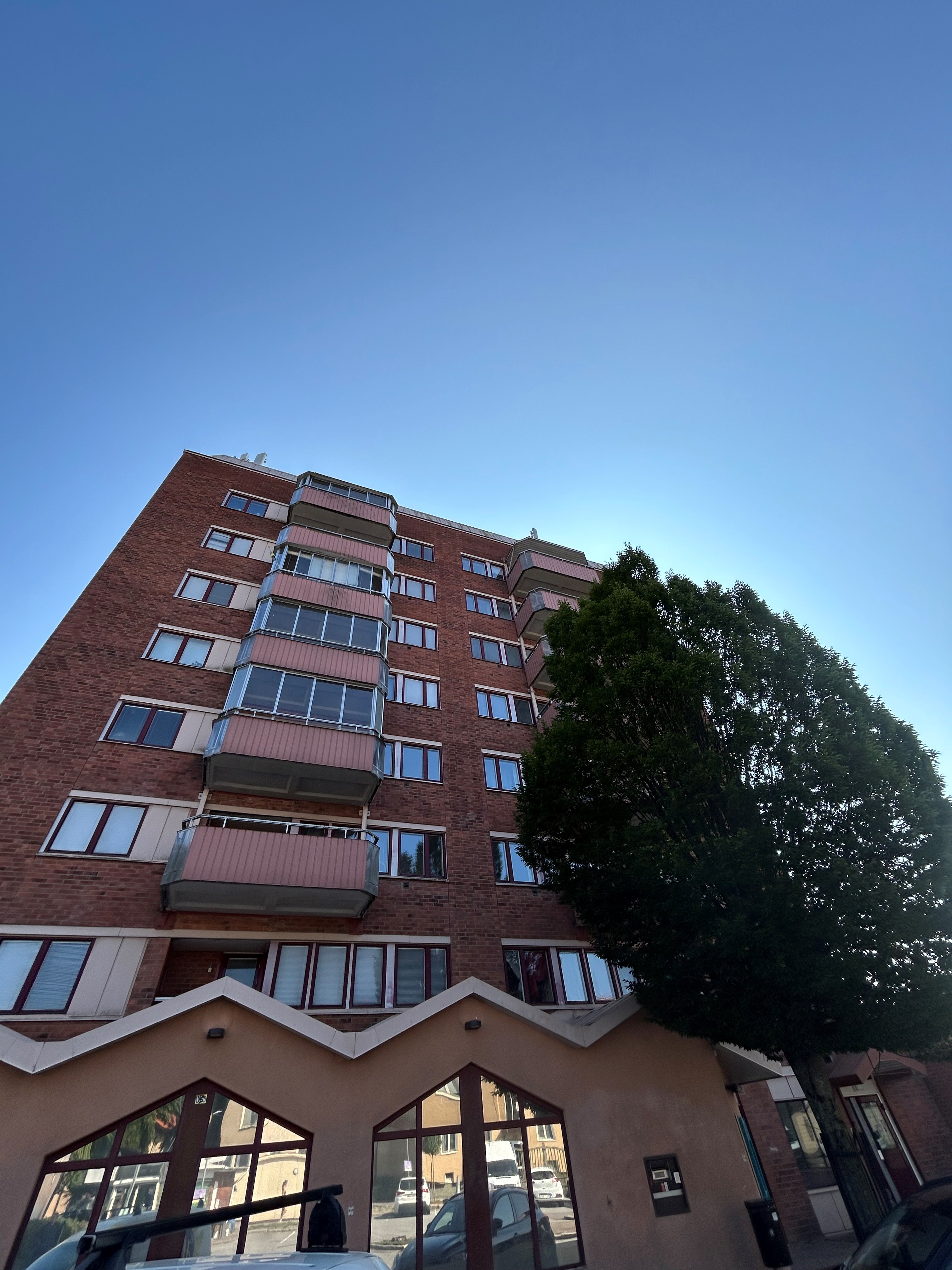 Emausgatan 35, Västerås