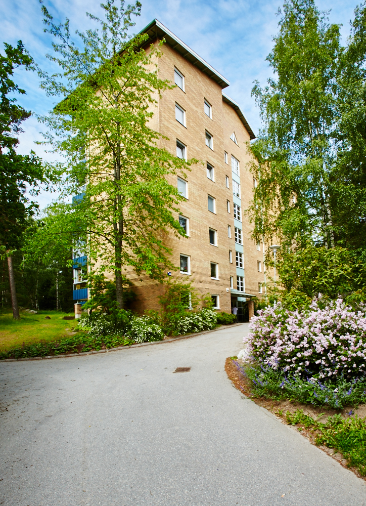 Karlfeldtsplatsen 9, Västerås