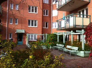 Karlsgatan 32