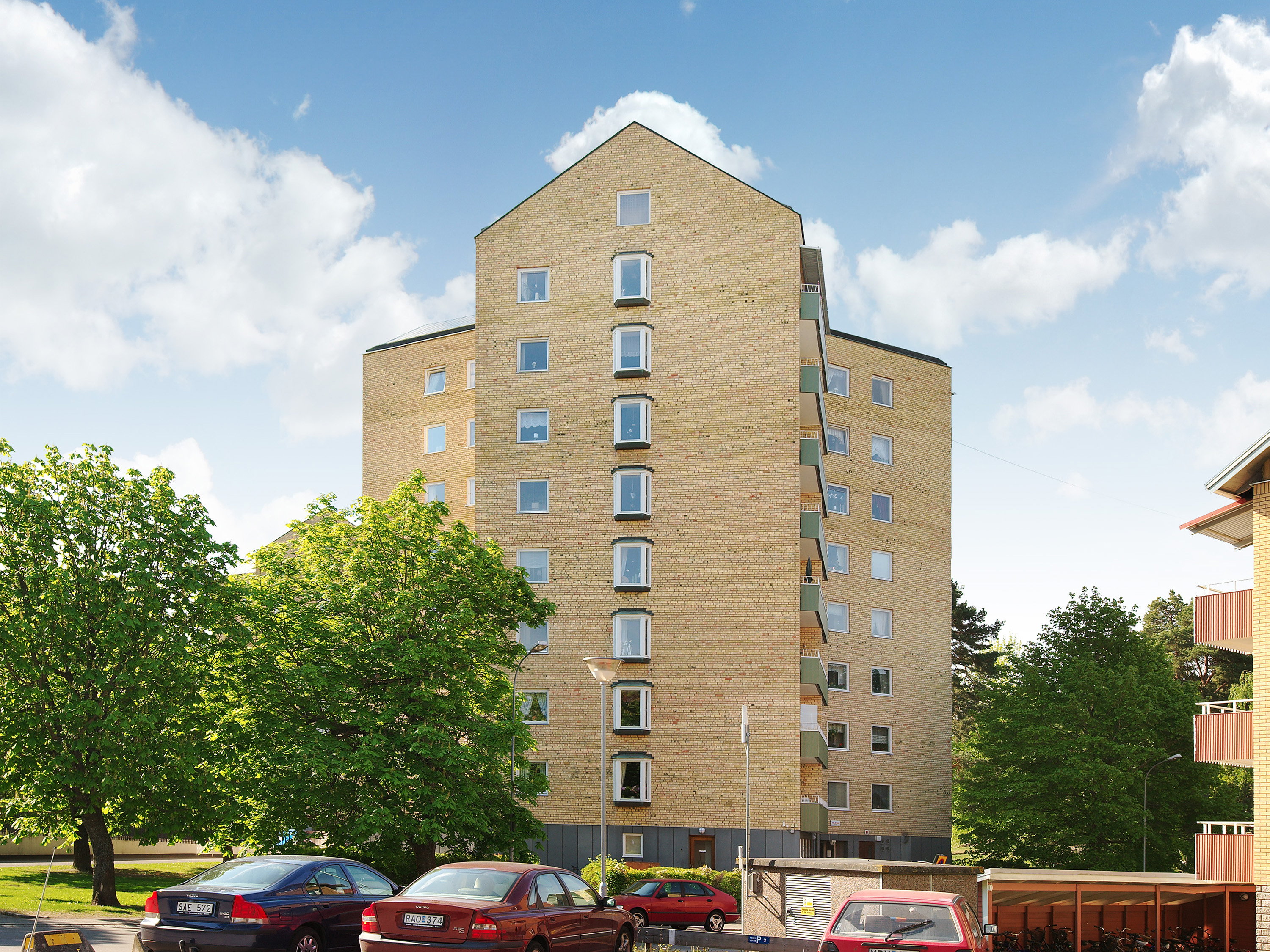 Vitmåragatan 6, Västerås