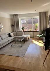 Första Villagatan 12