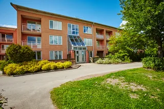 Portlidervägen 8