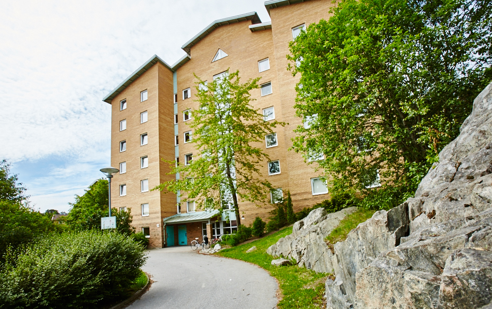 Karlfeldtsplatsen 10, Västerås
