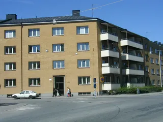 Hantverkaregatan 77