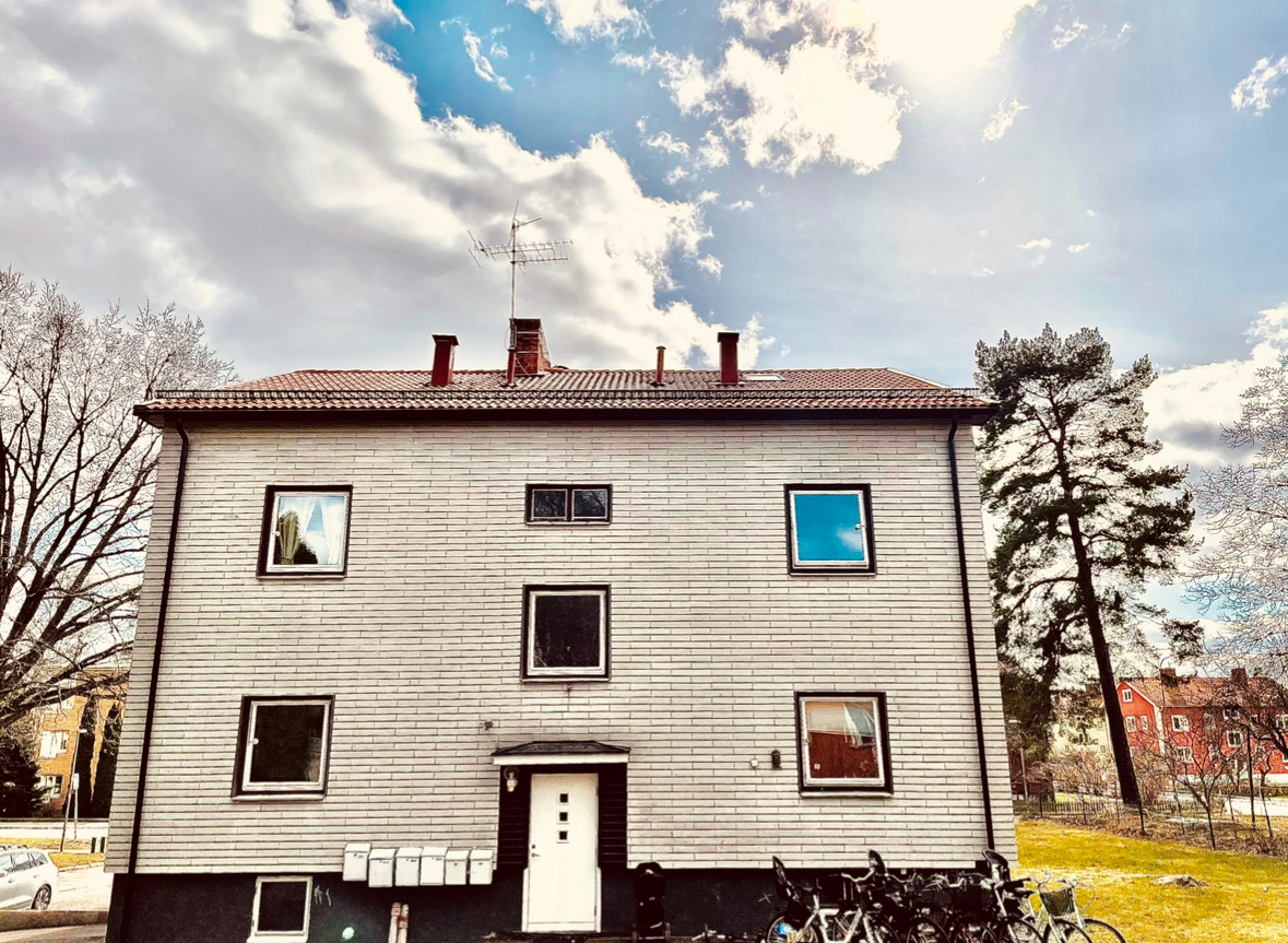 Tråddragargatan 21, Västerås