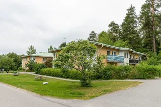 Mäster Palms väg  22