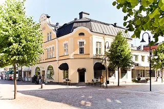 Drottninggatan 1 B