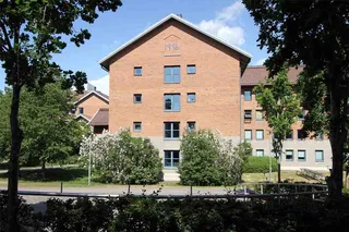 Georg Lückligs Väg 14