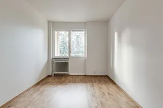 Törnrosavägen 16