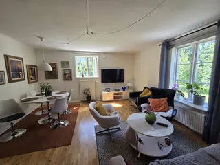 Åsmansbovägen 12