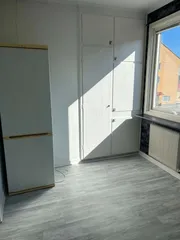 Mellangatan 27