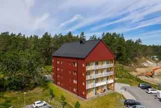 Ragvaldsbo gårdsväg 14A