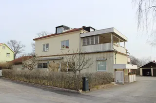 Bisp Thomas väg 4