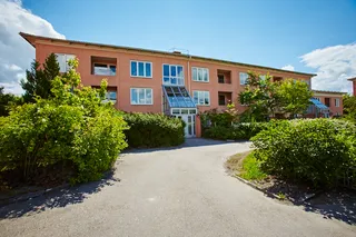 Högloftsvägen 1