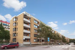 Vegagatan 40