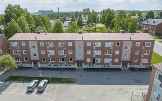 Källvägen 8
