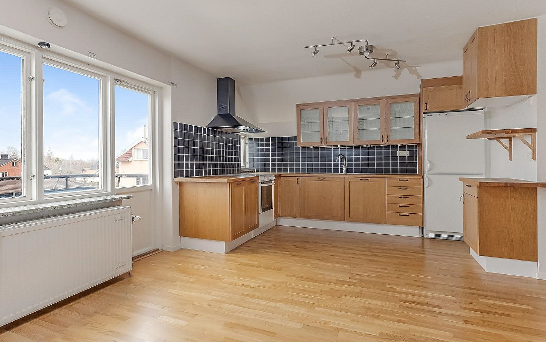 Gullbovägen 6, Västerås