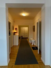 Första Villagatan 12