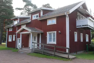 Hjortnäsvägen 8