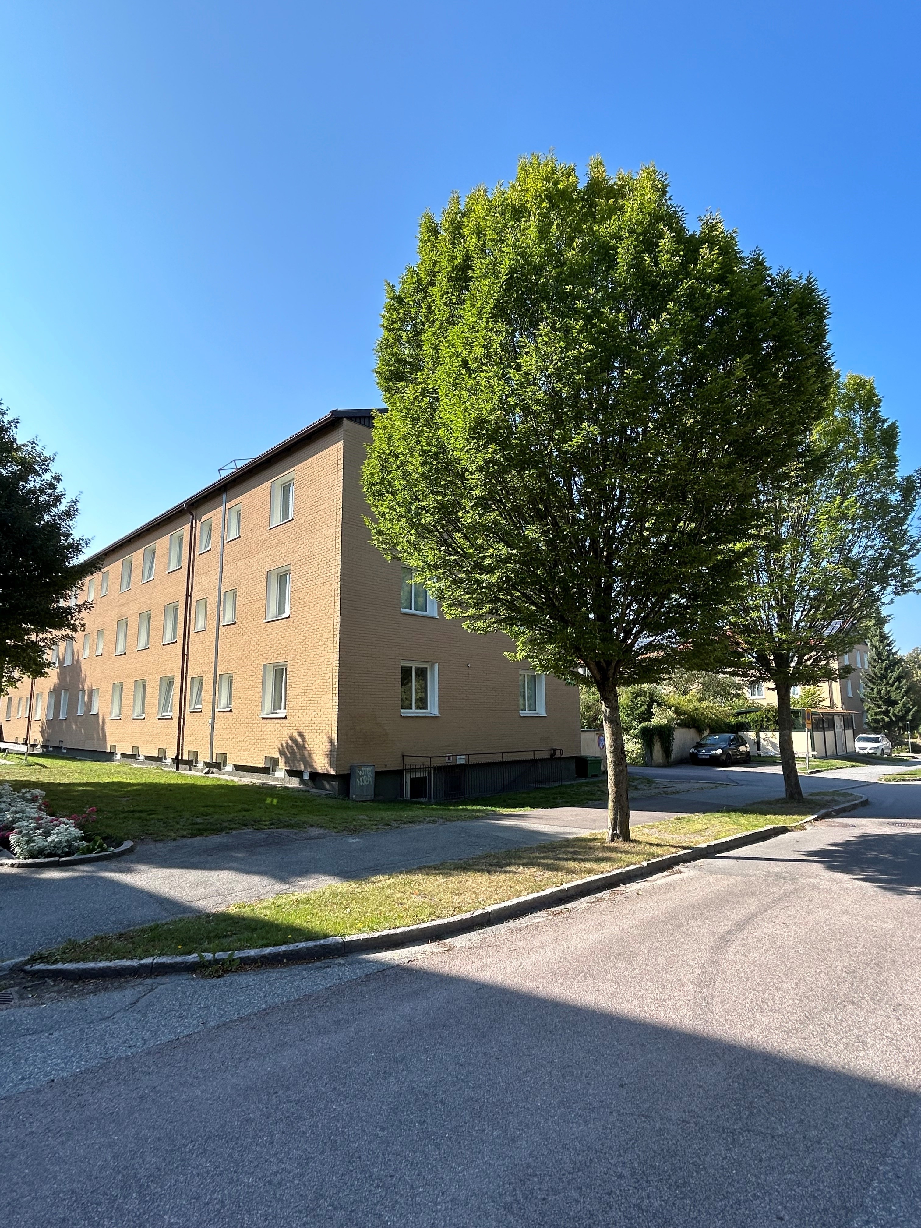 Emausgatan 47 B, Västerås