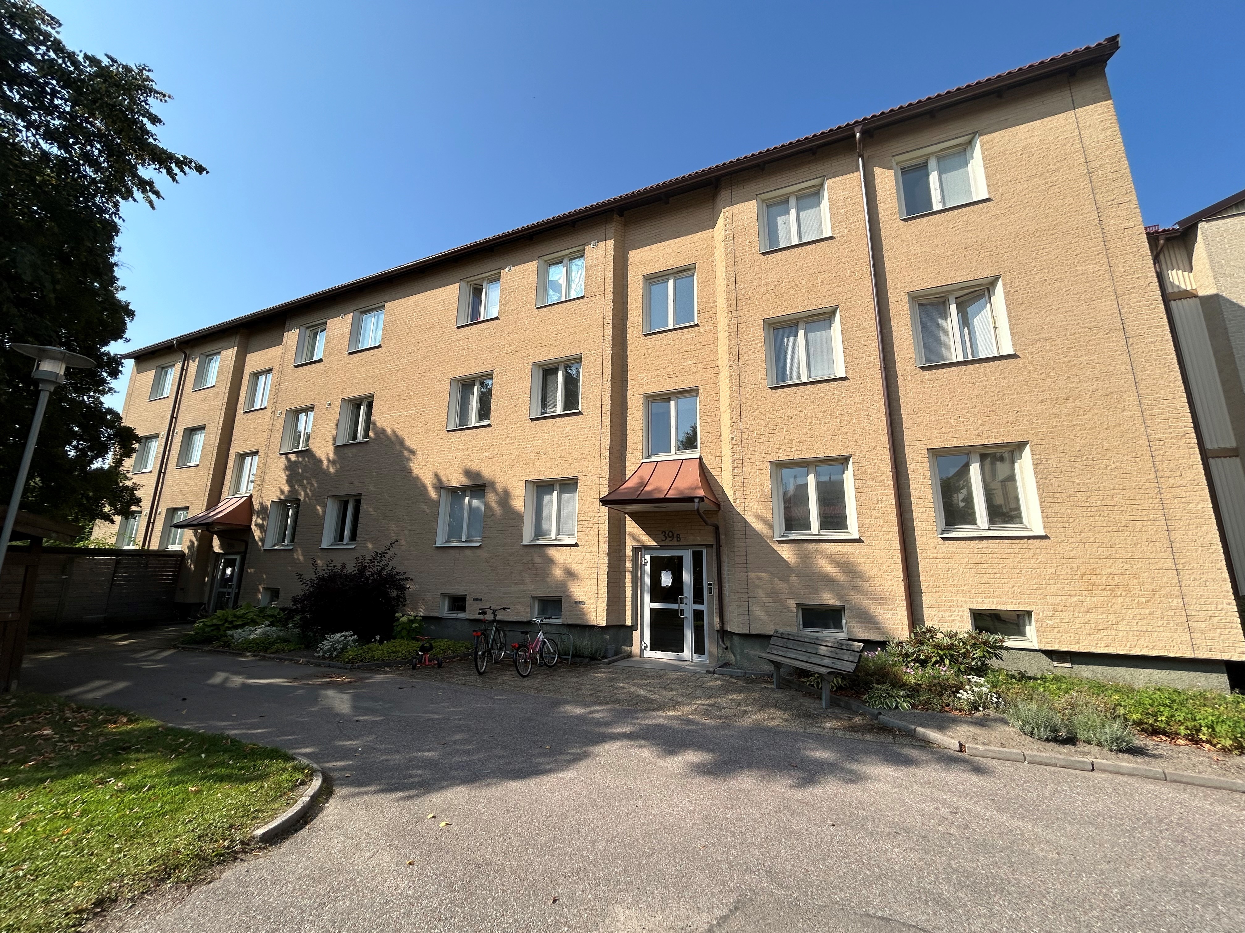 Emausgatan 39 D, Västerås