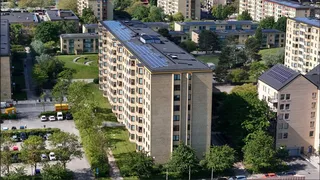 Hålsjögatan 13