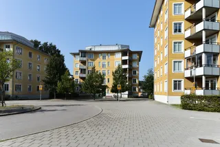 Västra Esplanaden 27