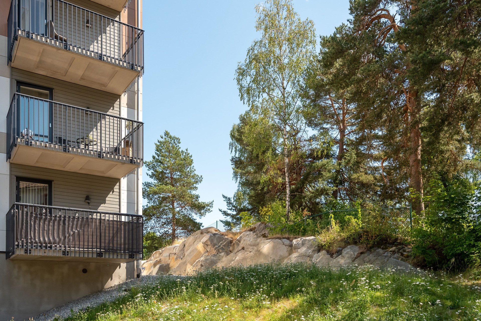 Gulsporregatan 2D, Västerås
