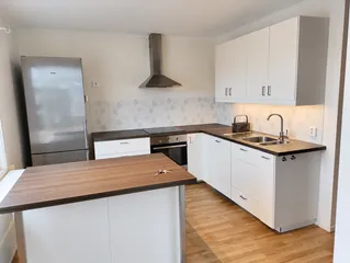 Lidholmsvägen 1