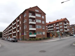 Bagaregatan 8