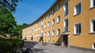 Bokvägen 7