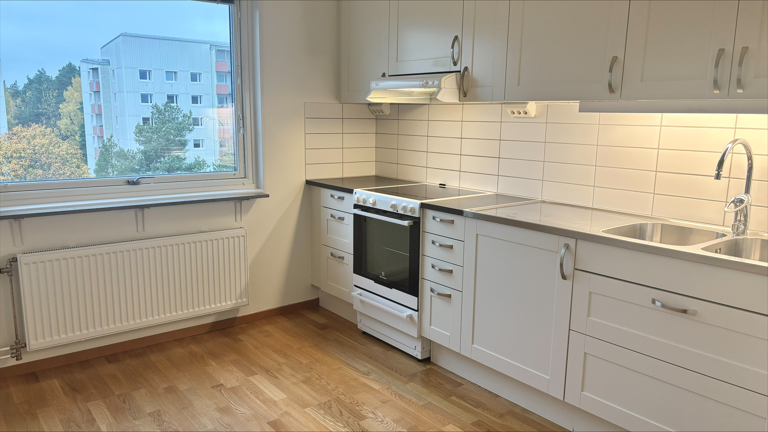 Karlavagnsgatan 3, Västerås