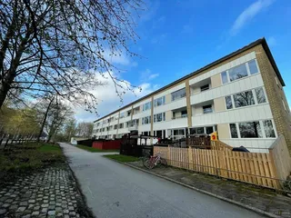 Karlslundsvägen 4 B