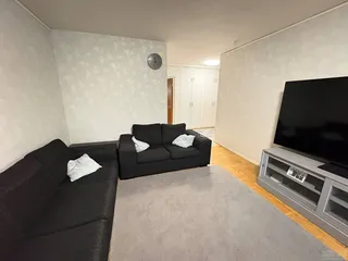 Västra Fridhemsgatan 8A